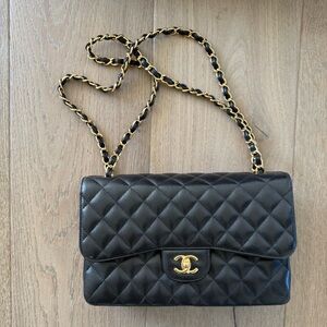 Chanel black Jumbo Classic Caviar Double Flap Quilted Leather Chain Bag